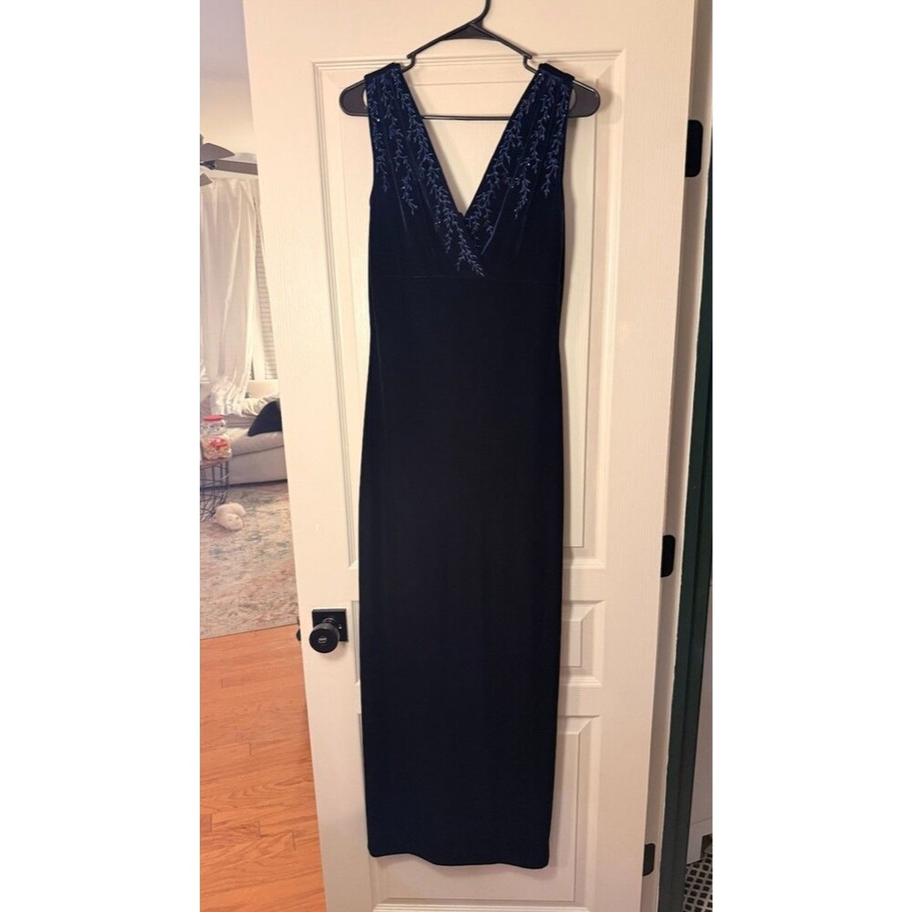 Reggio Women's Dress Size 8 Navy Maxi Velvet Sleeveless Gown w/ Slit